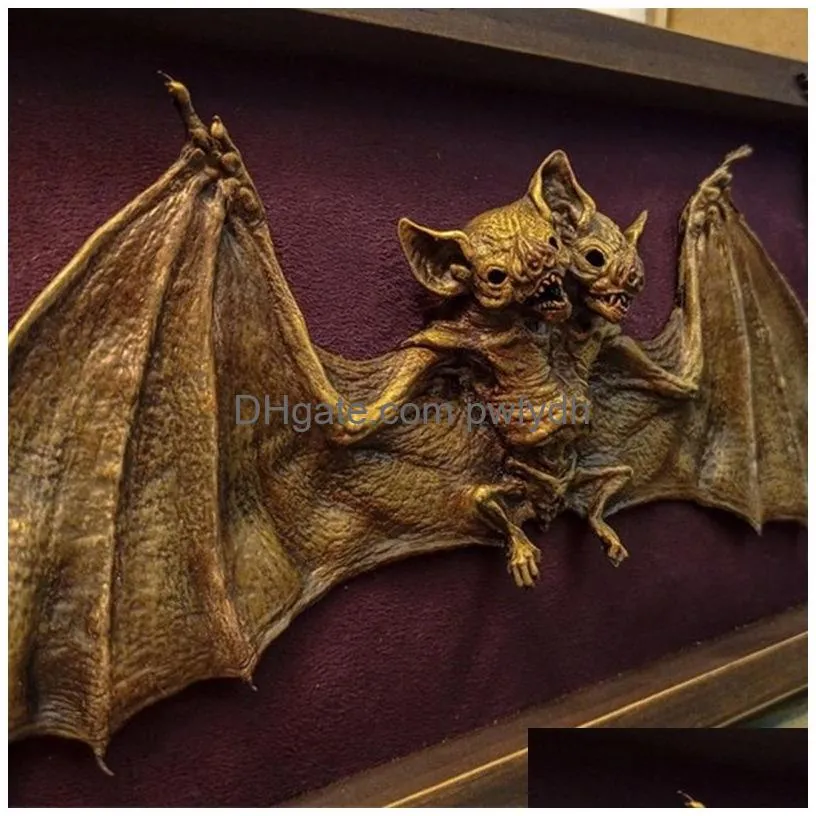 decorative objects figurines gothic home decor cursed items two headed bat shadow box display specimen statue picture frames painting oddity