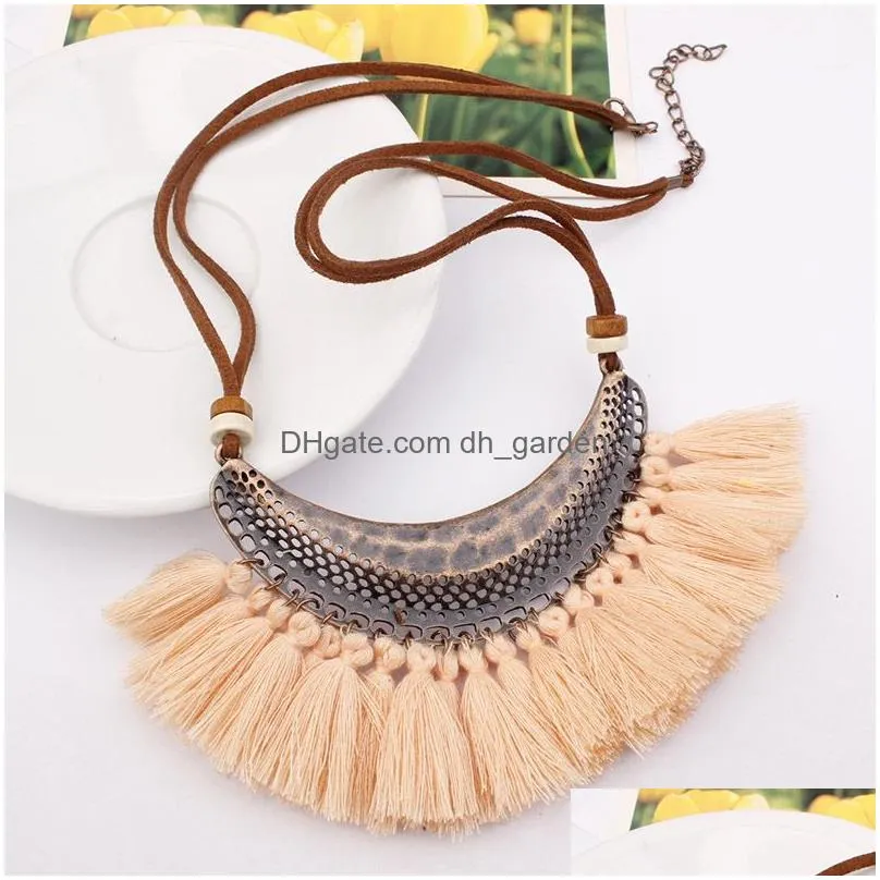 Pendant Necklaces New Boho Crescent Pendant Tassel Choker Necklace For Women Vintage Ethnic Colorf Veet Fashion Jewelry Whol Dhgarden Dhrsv