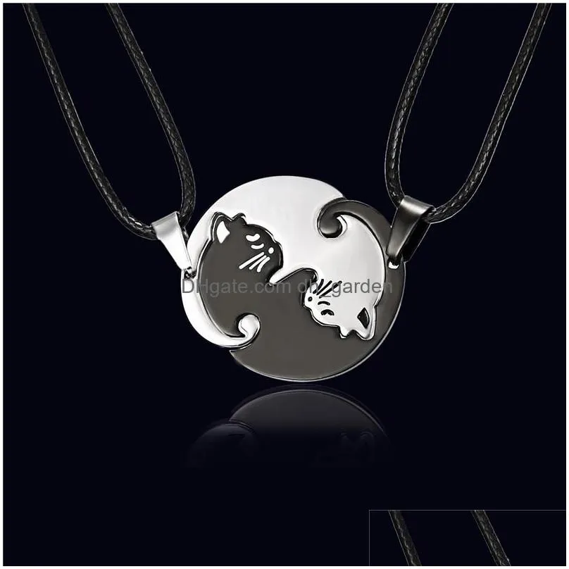 Pendant Necklaces 2Pcs/Set Black White Cat Couple Necklace For High Quality Stainless Steel Pendant Leather Rope Fashion Jewelry Set D Dh9Ir