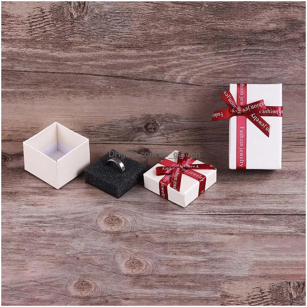 Other Fashion White Fancy Paper Gift Box For Necklace Ring Bracelet High Quality Cardboard With Big Red Ribbon Bow Drop Delivery Jewel Dh7Sn