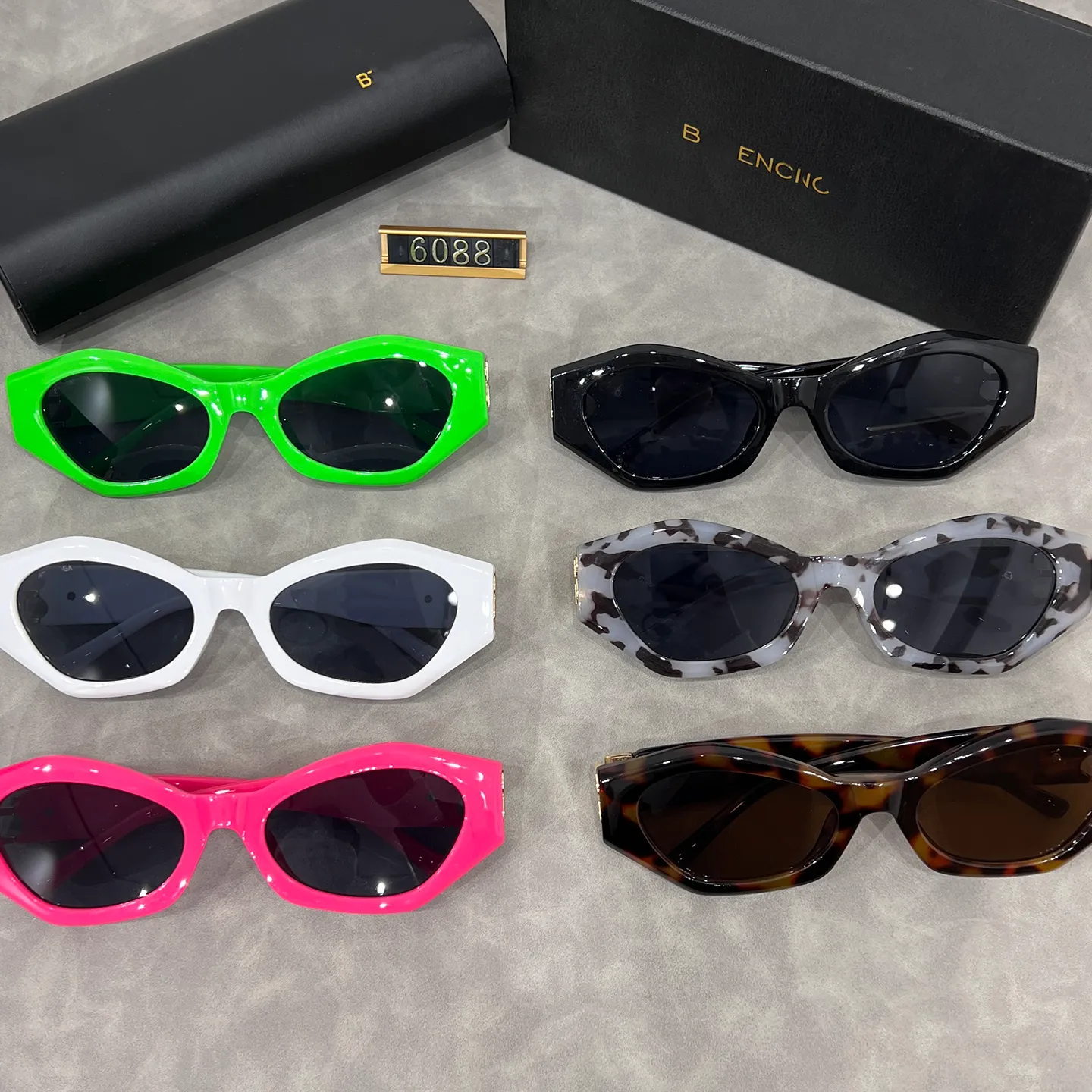 Designer Sunglasses Oval Lens Sunglasses Men Women High Quality Sunglasses Luxury Monogram Sunglasses Outdoor Sun Protection Goggles