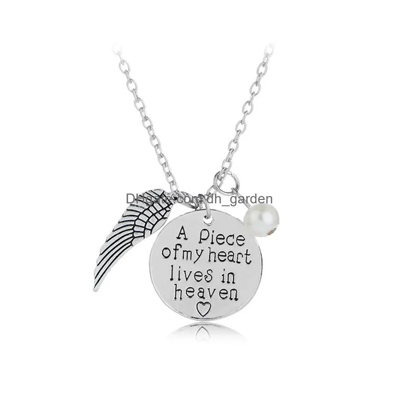 Pendant Necklaces Fashion Write A Piece Of My Heart Lives In Heaven Round Necklace For Women Remembrance Word Imitation Pearl Angel Wi Dhhfa