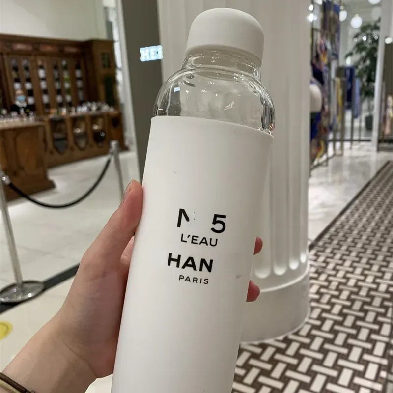 No. 5 Water Bottles Cup Luxury White Glass Water Bottle