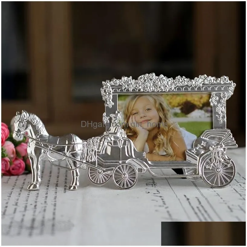 5 inch classic horse carriage p o frames for picture european foto frame table decor christmas gifts elimelim 201212
