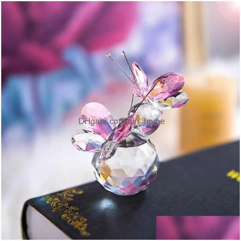 h d crystal flying butterfly figurine with crystal ball base art glass animal paperweight decor for office table home xmas gift 210607