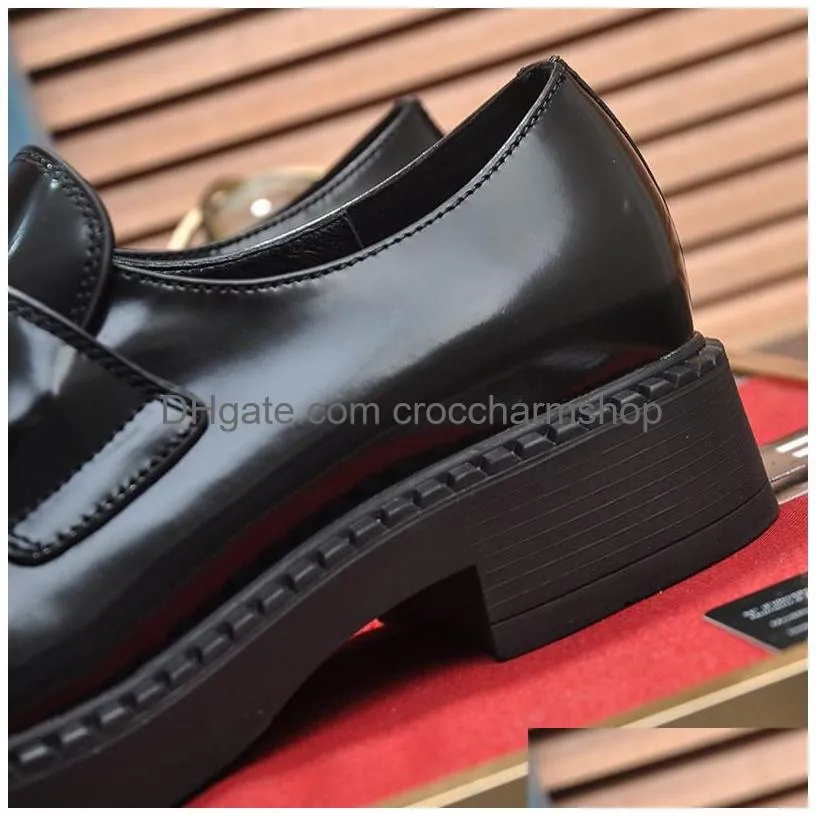 Dress Shoes Designer Loafer Man Monolith Black Leather Loafers Gentleman Chunky Patent Moccasins Platform Penny Sneaker Light Rubber Dhsvl