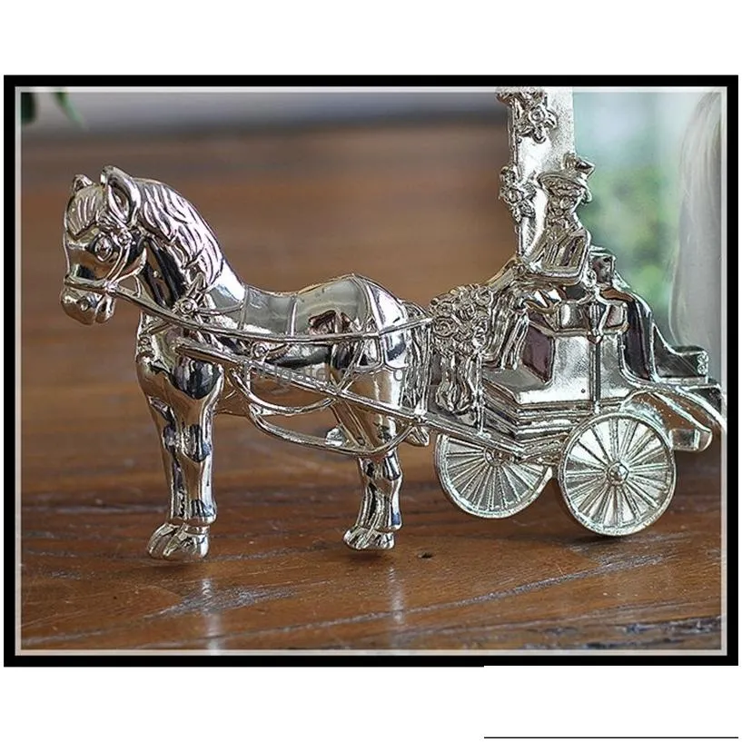 5 inch classic horse carriage p o frames for picture european foto frame table decor christmas gifts elimelim 201212