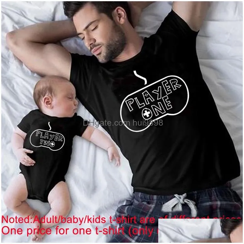 Family Matching Outfits Baby Young Children Mother Kids Tshirts And Daughter Father Son Girls Boys Bodysuits Cotton Cozy 230601 Drop Dhvrk