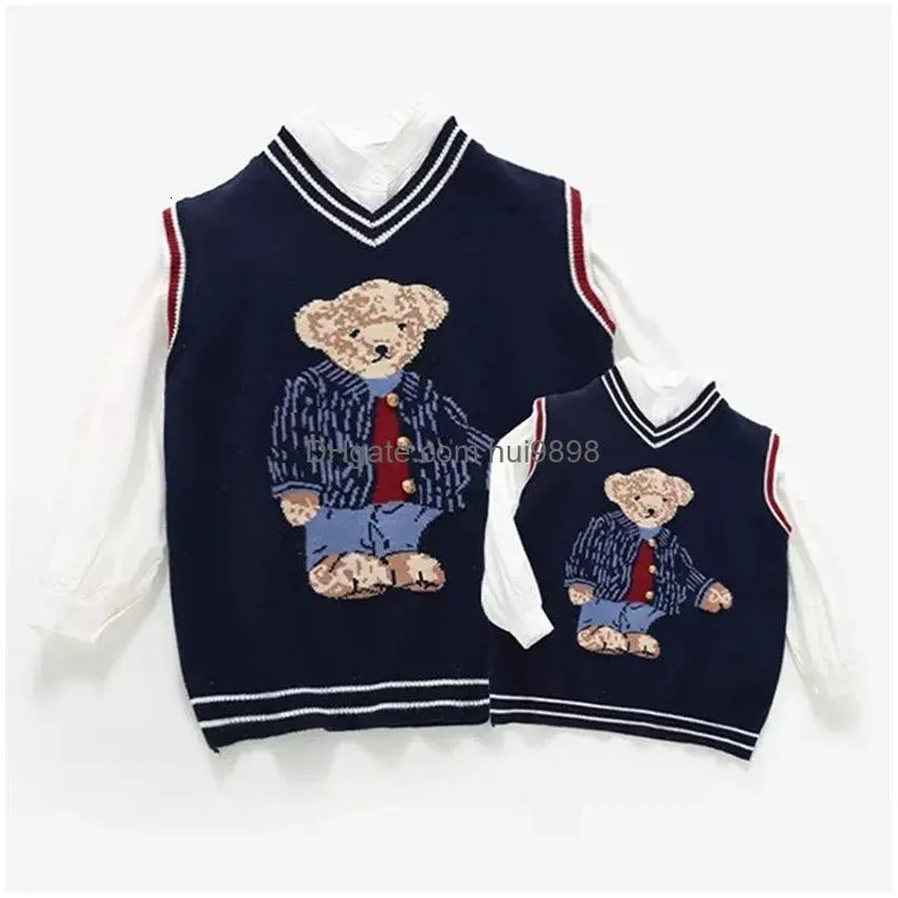Family Matching Outfits Autumn Parentchild Vest Sweater For Kids Bear Knit Top Dad Mom And Son Daughter Christmas Knitted Cardigan D Dhxz9