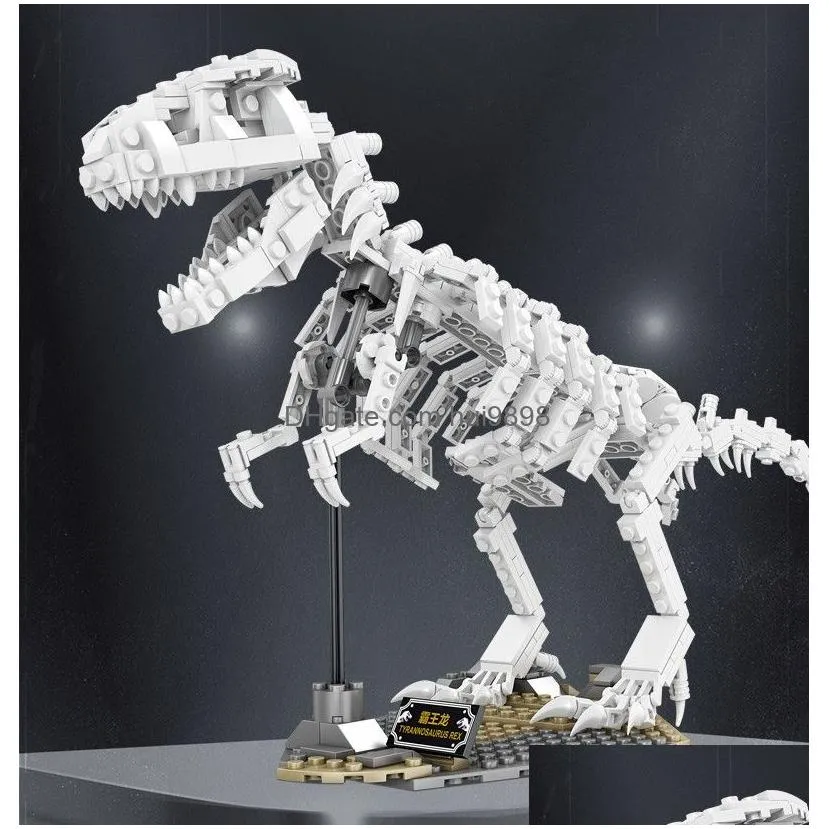 wholesale dinosaur build block custom dinosaur bone luminous skeleton model build bricks small particle dinosaur toy skeleton block lepin christmas toy for