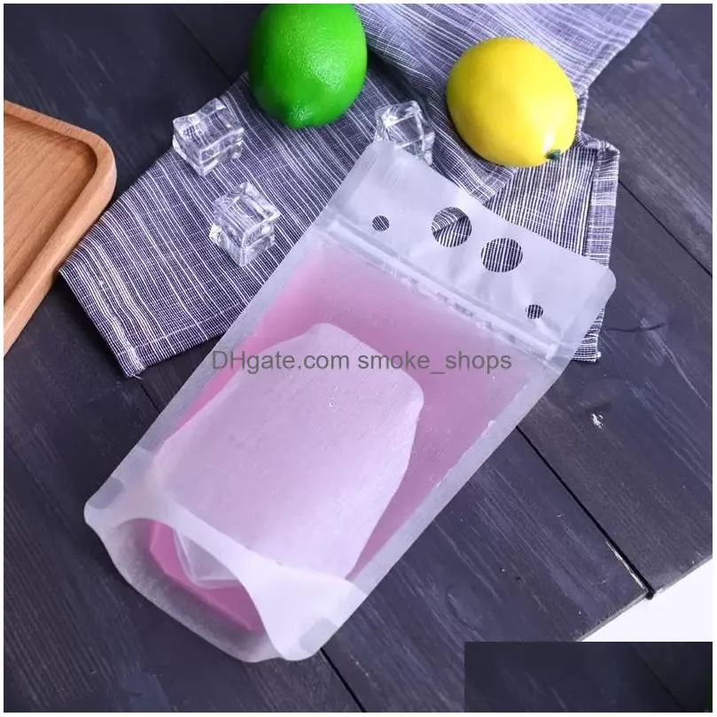 water bottles plastic drink pouches bags with straws reclosable zipper non-toxic disposable drinking container party tableware