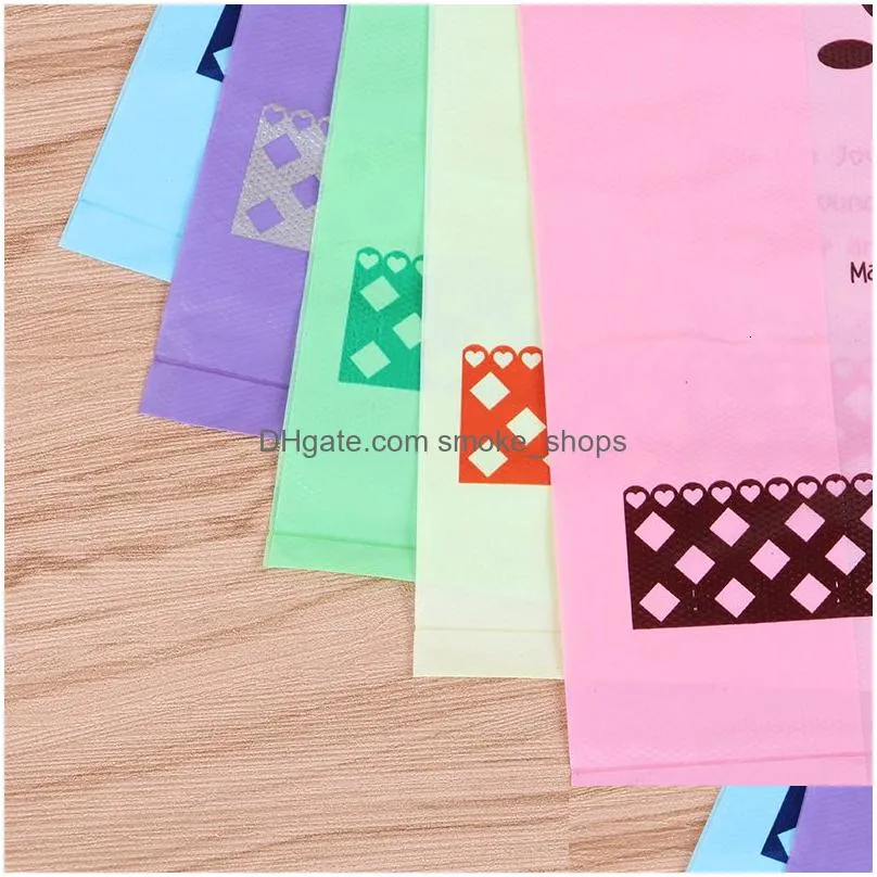 other disposable plastic products 250pcs green shopping handbag colors supermarket shopping bags food takeaway packaging vest shape smile face storage bag