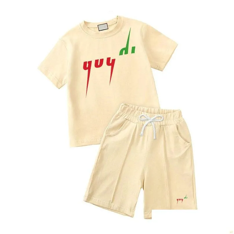 Clothing Sets Luxury Designer 3 Styles Baby Kids Clothing Sets Classic Brand Clothes Suits Childrens Summer Short Sleeve Letter Letter Dhpmv