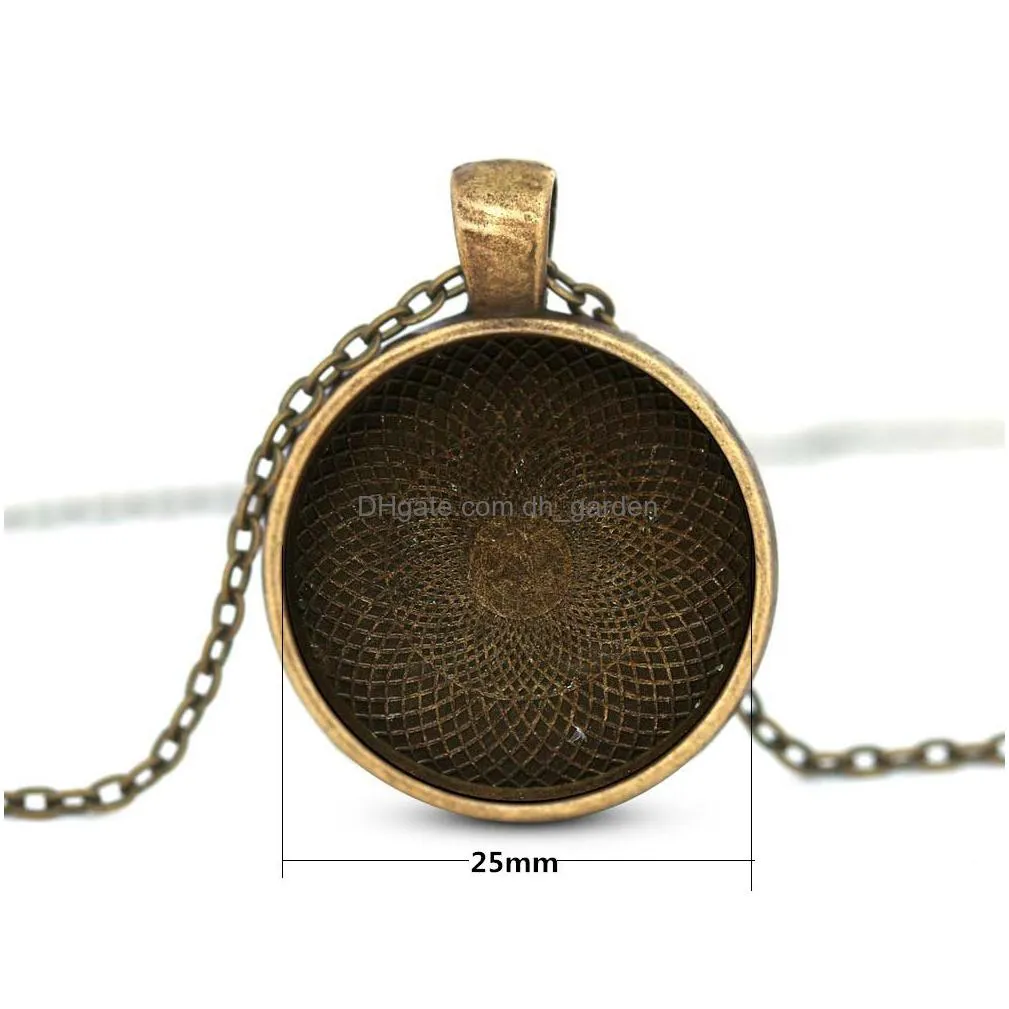 Charms Wholesale 25Mm Cabochon Cameo Base Tray Pendant For Necklace Keychain Sier Bronze Colors Bezel Blank Fit Diy Glass Je Dhgarden Dh9Gt