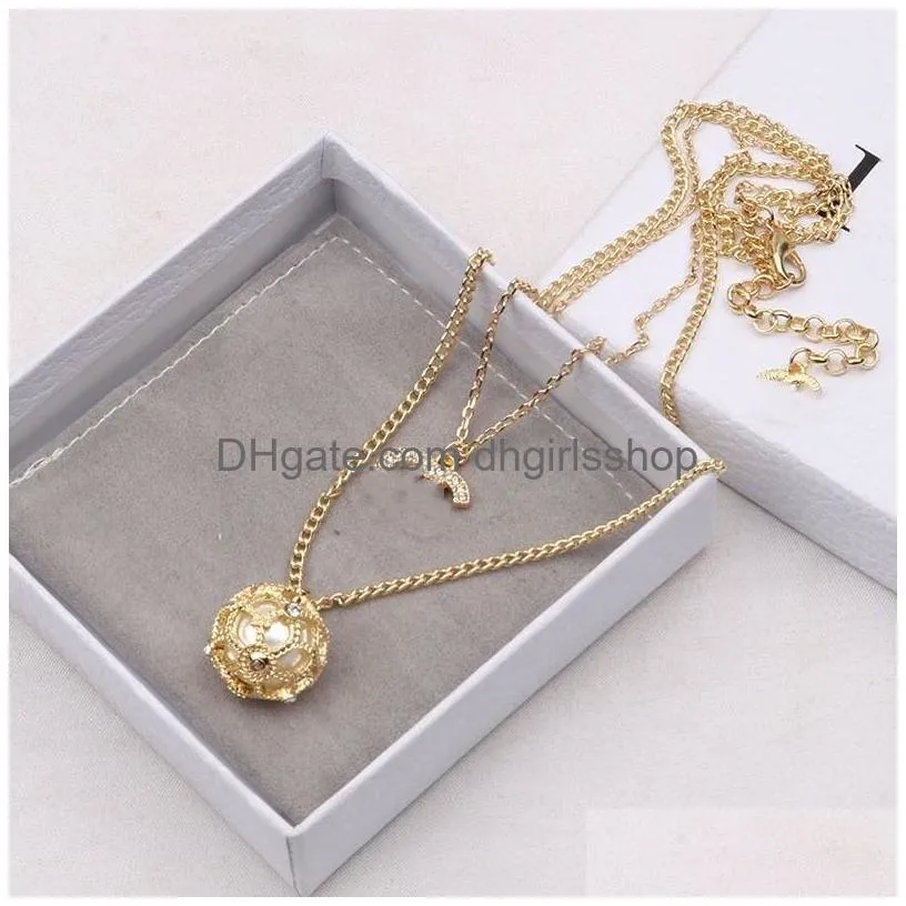 Pendant Necklaces Women Mtilayer Design Necklaces C Letter Vintage Rhinestone Butterfly Fake Pearl Ball Pendant Gold Figaro Link Chain Dhsoy