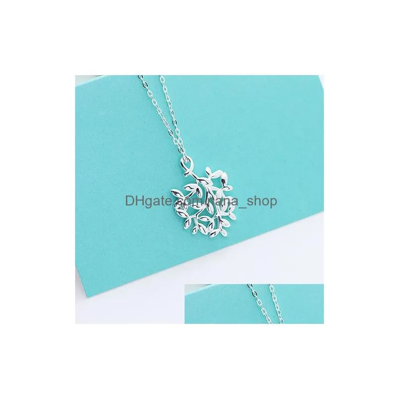 Pendant Necklaces American Sterling Sier Branch Pendant Necklace Women Peretti Charm Chain Fashion Wedding Party Hollow Leaf Necklaces Dhhv0