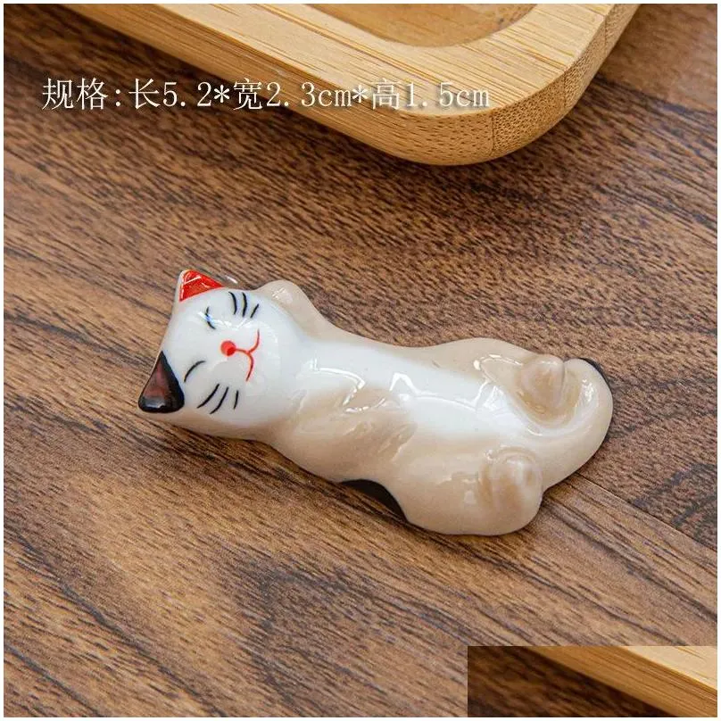 Chopsticks Cute Cat Ceramic Chopsticks Holder Stand Fine Design Chopstick Rack Pillow Care Rest Japanese Style Kitchen Tableware Drop Dhjvm