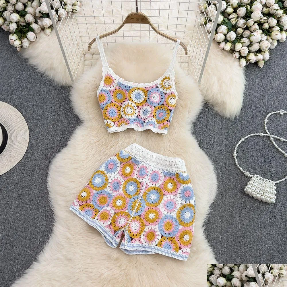 Women`S Two Piece Pants 2022 New Fashion Womens High Waist Spaghetti Strap Cloghet Hollow Out Flower Vest And Elastic Shorts Twinset Dhrxr