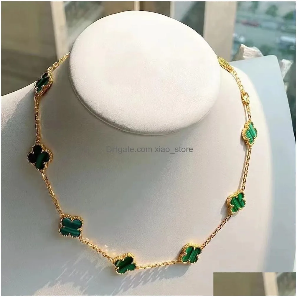 2023 brand fashion van clover necklace luxury pearl shell 10 flower pendant necklace high quality 18k gold designer necklace for women