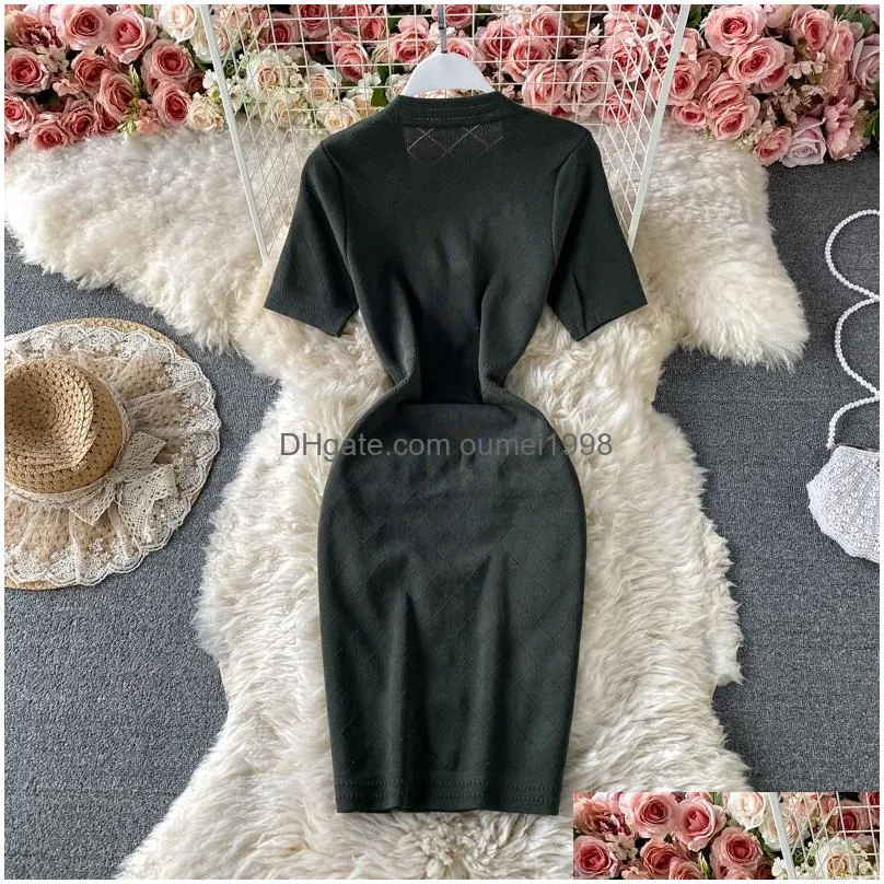 Basic & Casual Dresses New Design Womens V-Neck Short Sleeve High Waist Knitted Buttons Ed Pencil Drop Delivery Apparel Women`S Cloth Dhqjp