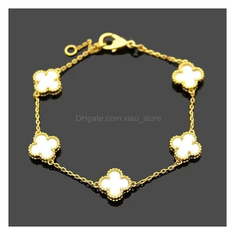 4/four fashion brand mini  cleef bracelet luxury 9.5mm 18k gold clover bracelet high quality titanium steel mother shell designer bracelet for