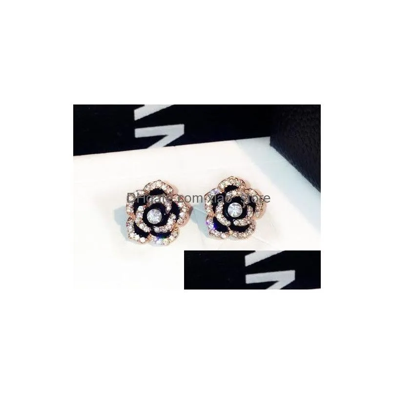 wholesale-r glittering fashion luxury classic designer elegant beautiful camellia diamond stud earrings for woman girls