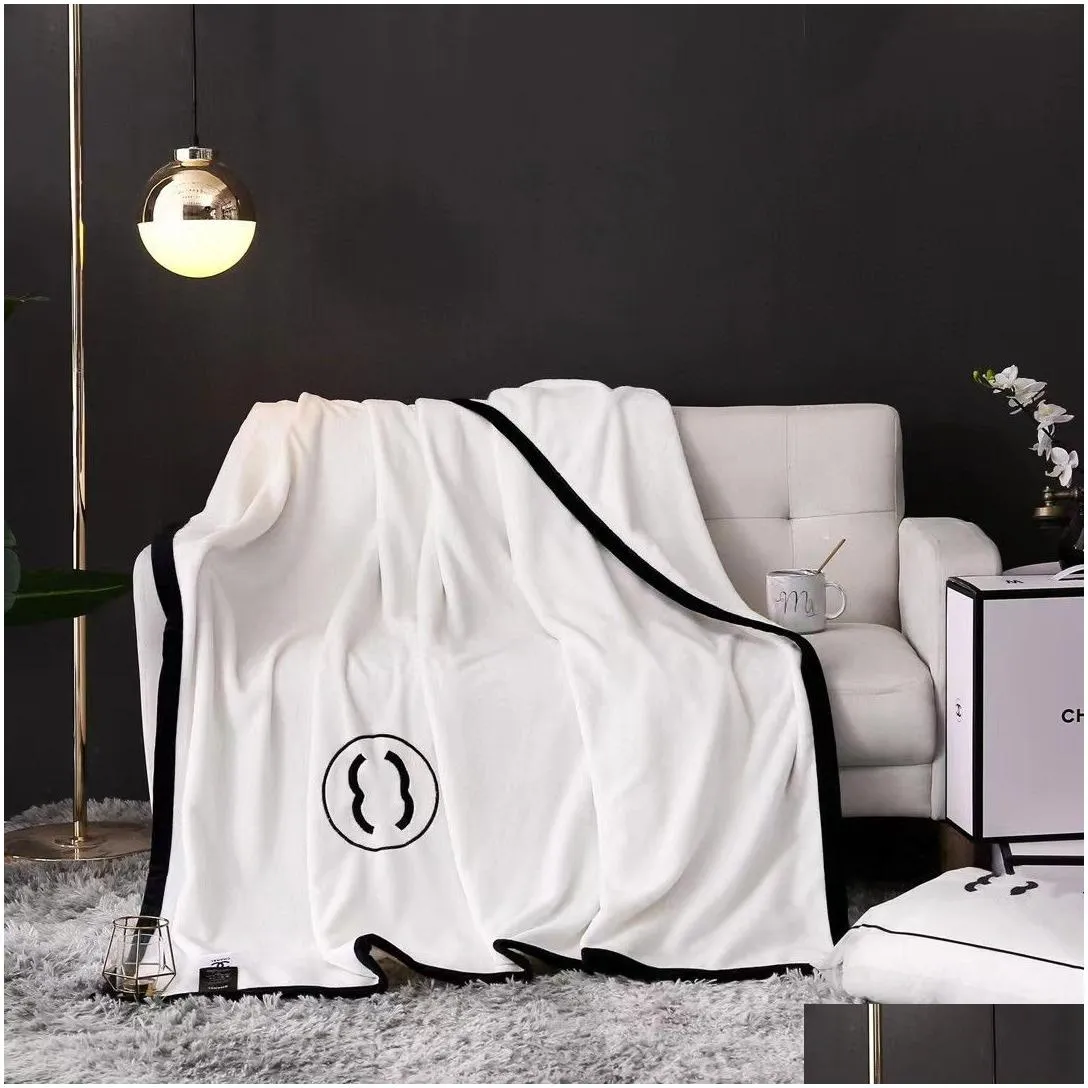 blankets designer blanket letter printing air conditioning cover blanket travel bath towel soft winter wool womens shawl blanket 150x200cm with gift