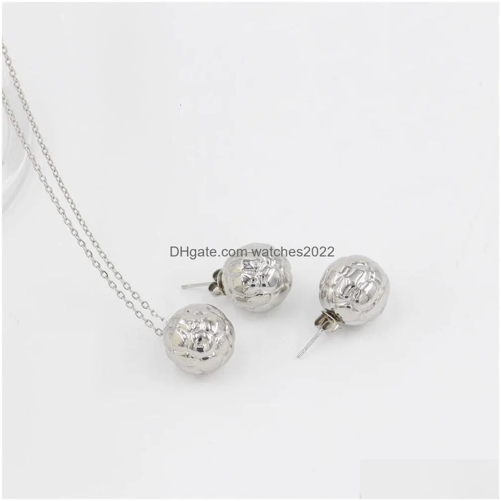 Wedding Jewelry Sets In Necklace Stainless Steel Gold Sier Color Ball Shape Pendant Stud Earring Set For Women Simple Chunky 230808 D Dhokz