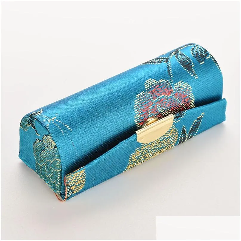 wholesale-embroidered flower design lipstick case box with mirror hasp cosmetic bags coin lipstick holder color send randomly