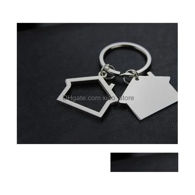 2021 novelty zinc alloy house shaped keychains metal keyrings custom logo for gifts