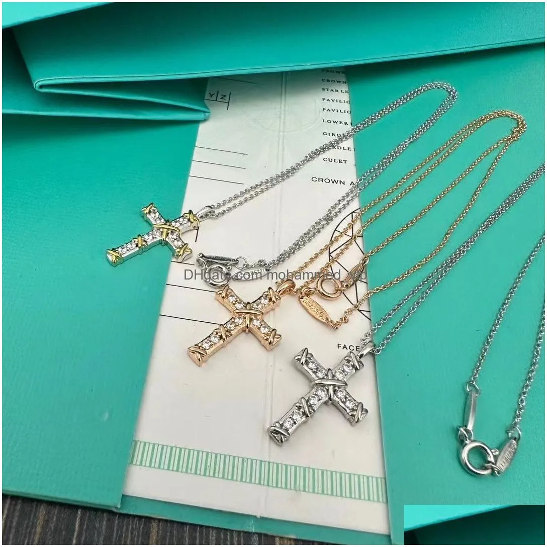 cross pendant necklace designer for women mens stainless steel jewelry retro vintage diamond necklaces mens chain birthday party birthday gift wholesale