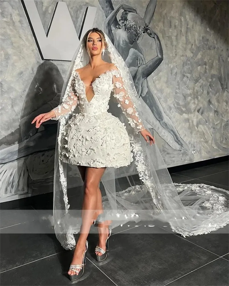 beaded white dress short Ball Gown Wedding New White Sweetheart Short Wedding Dress Beaded From SG DHgate Category_Trends/Holiday Graham – Jenny Yoo Size:XL 17.5