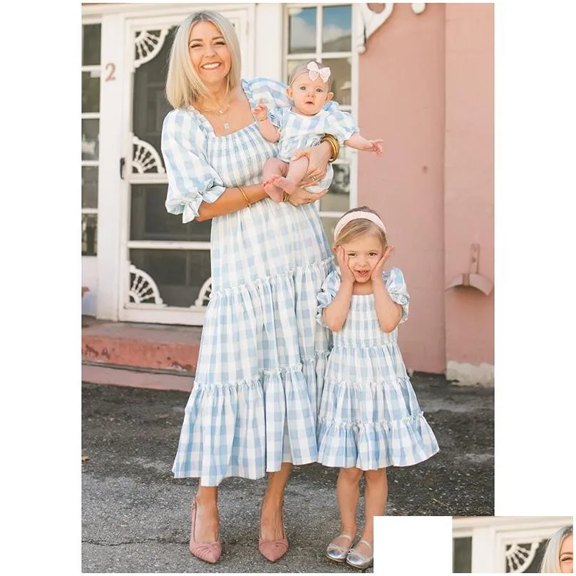 Floral Puff Sleeve Dress For Mom Dad And Kids Family Matching Party Dress For Women And Daughter Drop Delivery Available From Yumshoe 17.79 DHgate.Com