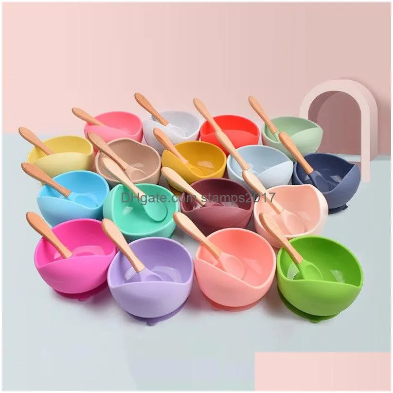 creative simple baby dinnerware sets childrens silicone bowls spoons forks 3 pcs set silicone bowl wooden handle spoon fork t9i002157