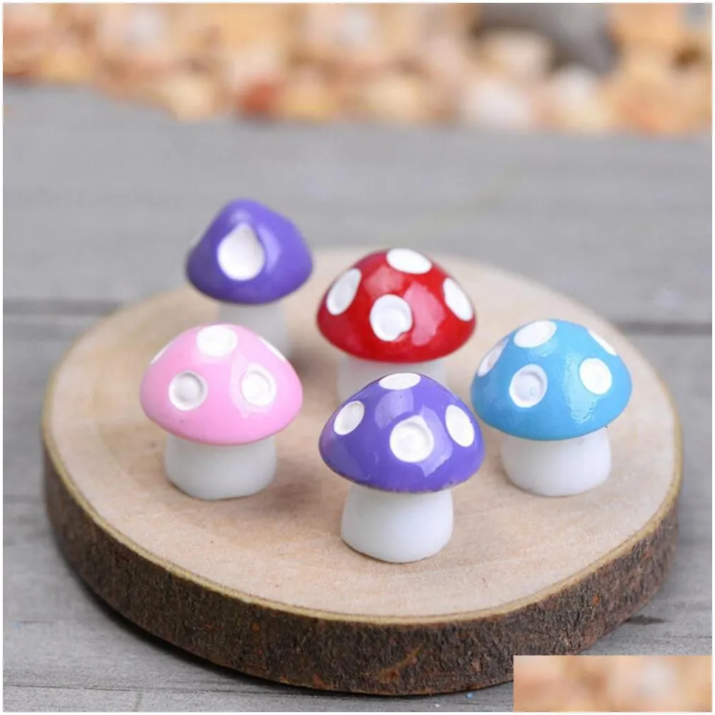 wholesale- 10pcs mushrooms terrarium figurines fairy garden miniatures party garden mini mushroom garden ornament resin crafts