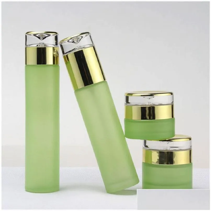 wholesale green cosmetic glass lotion bottle packaging with plastic cap empty spray bottles 20ml 30ml 40ml 60ml 80ml 100ml 120ml