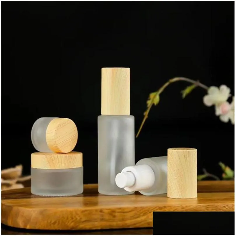 wholesale 20ml 30ml 60ml 80ml 100ml frosted glass bottle cosmetic cream jar container portable lotion spray bottles with imitated wood