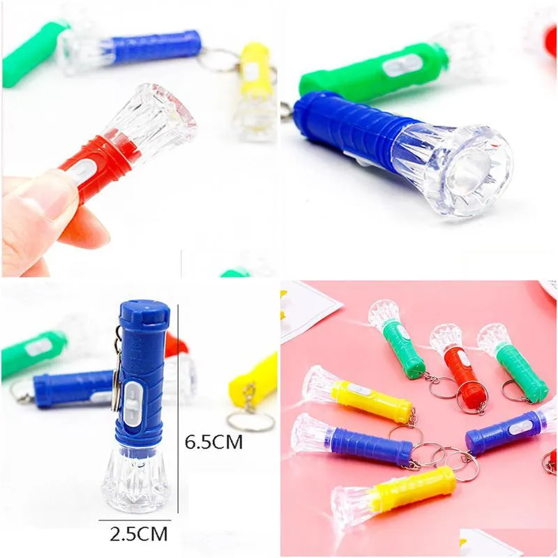 2021 wholesale transparent mini flashlight electronic luminous portable flashlight kids prizes customized small gifts