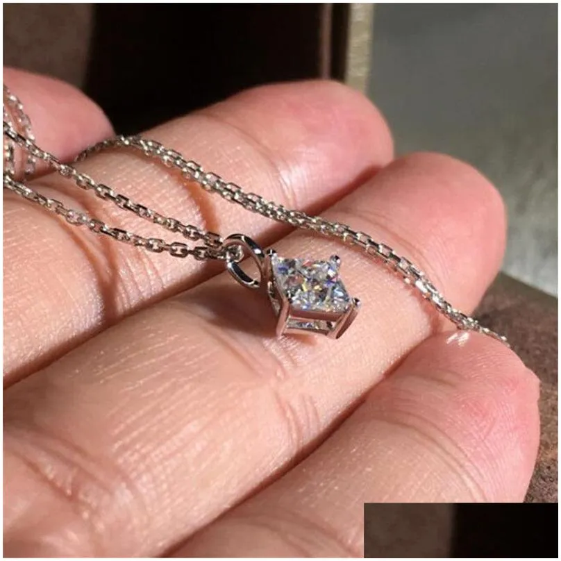Simple Fashion Jewelry Solitaire Diamond Pendant 925 Sterling Silver Princess Cut White Topaz CZ Diamond Gemstones Women Clavicle