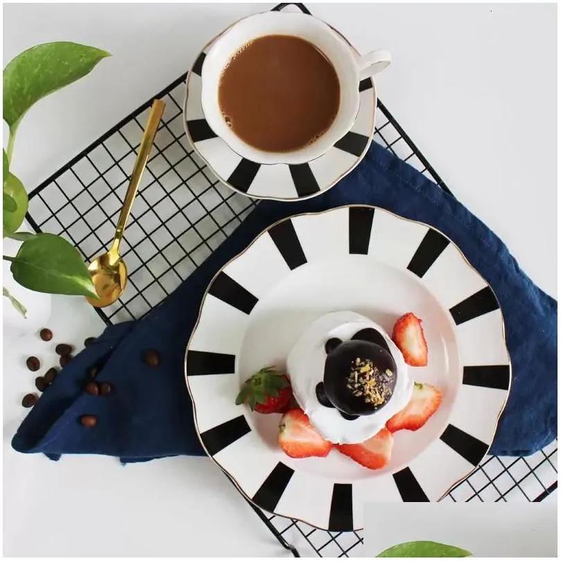 flower shaped coffee cup saucer set european style ceramic afternoon tea set fine bone china tea cup gold-rimmed drinkware rra52