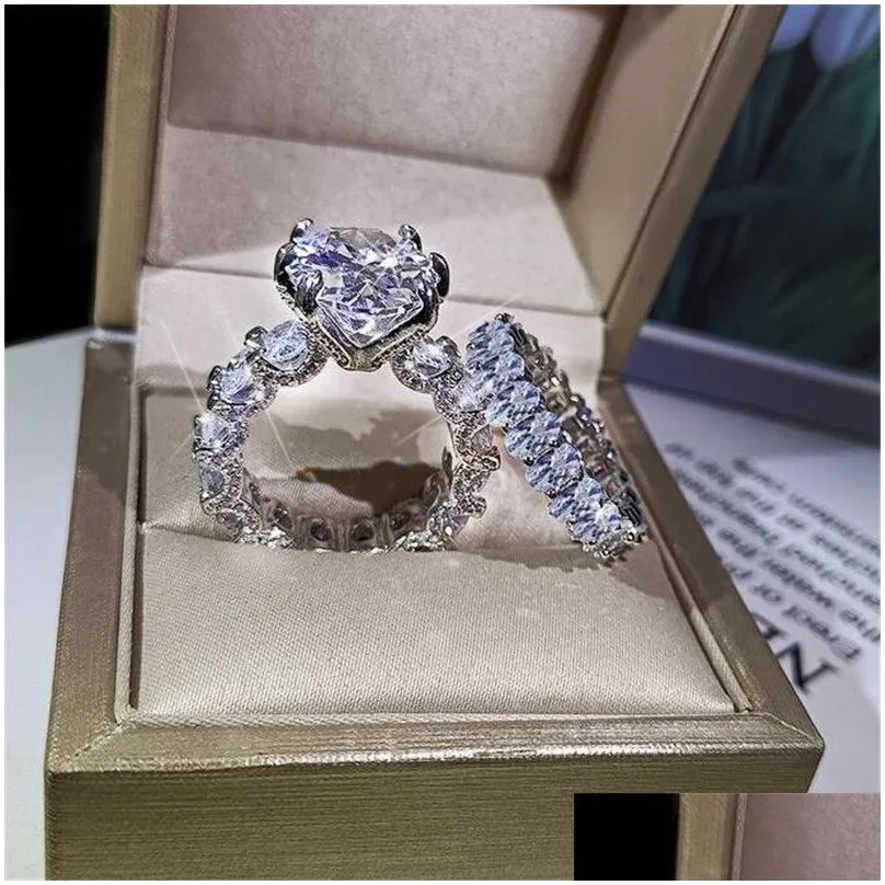 2021 New Sparkling Hot Sale Luxury Jewelry Couple Rings Large Oval Cut White Topaz CZ Diamond Gemstones Women Wedding Bridal Ring Set