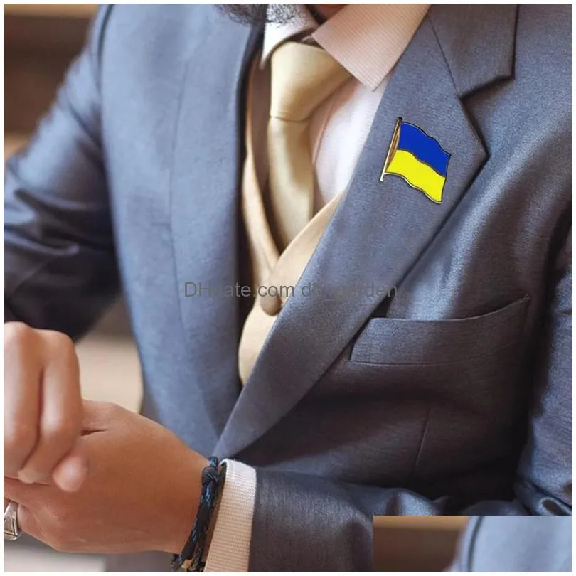 ukraine flag brooch metal pin brooch souvenir badge hat bag decoration creative crafts gift