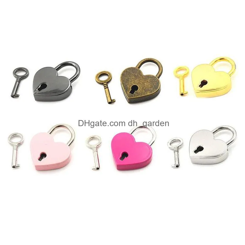 7 colors heart shape padlocks vintage hardware locks mini archaize keys lock with key travel handbag suitcase padlock 30*39mm