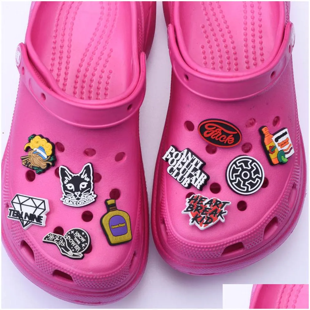 soft pvc cartoon croc shoe charm lady hot selling products for kids