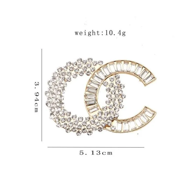 20style Brand Designer C Double Letter Brooches Women Men Couples Luxury Rhinestone Diamond Crystal Pearl Brooch Suit Laple Pin Metal Fashion Jewelry