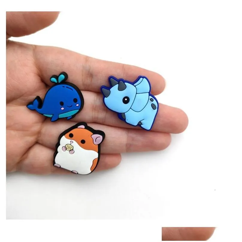 pvc shoe parts accessories decoration buckle charm clog pins buttons croc charms cartoon dog cat pets rabbit panda party decor