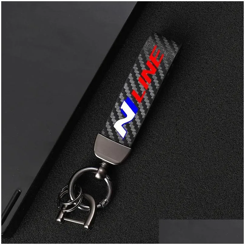 Keychains Carbon Fiber Car Key Chain 360 Degree Rotating Horseshoe Rings For Hyundai N Nline Tucson Kona Sonata Veloster I30 I20