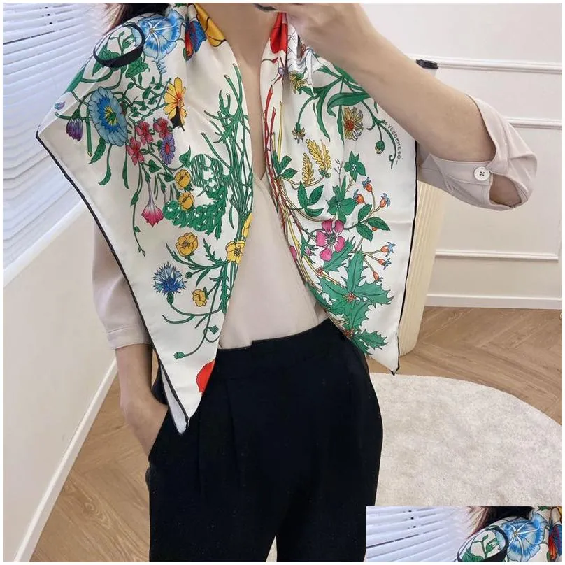 Designer Womens Summer Scarf Fashion Silk Scarf Luxury Flower Letter Hand Embroidered 90 By 90cm Shawl Small Squares High Quality