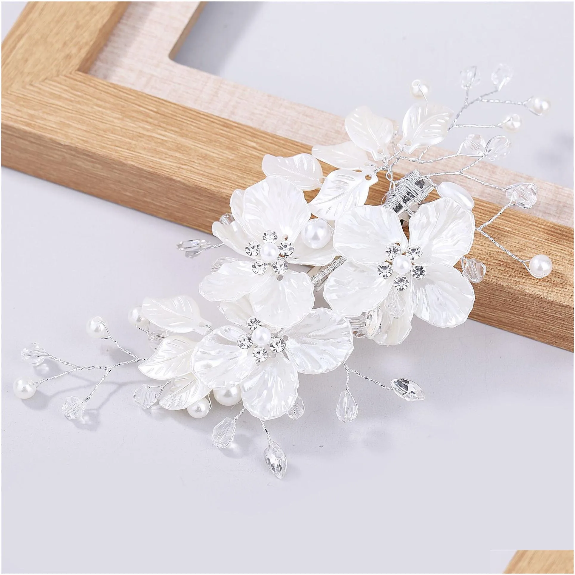 Crystal Pearl Flower Hair Clips Bridal Headpieces Floral Style Barrette Bride Hairpins Headwear Jewelry Bridesmaid Wedding Hair Accessories