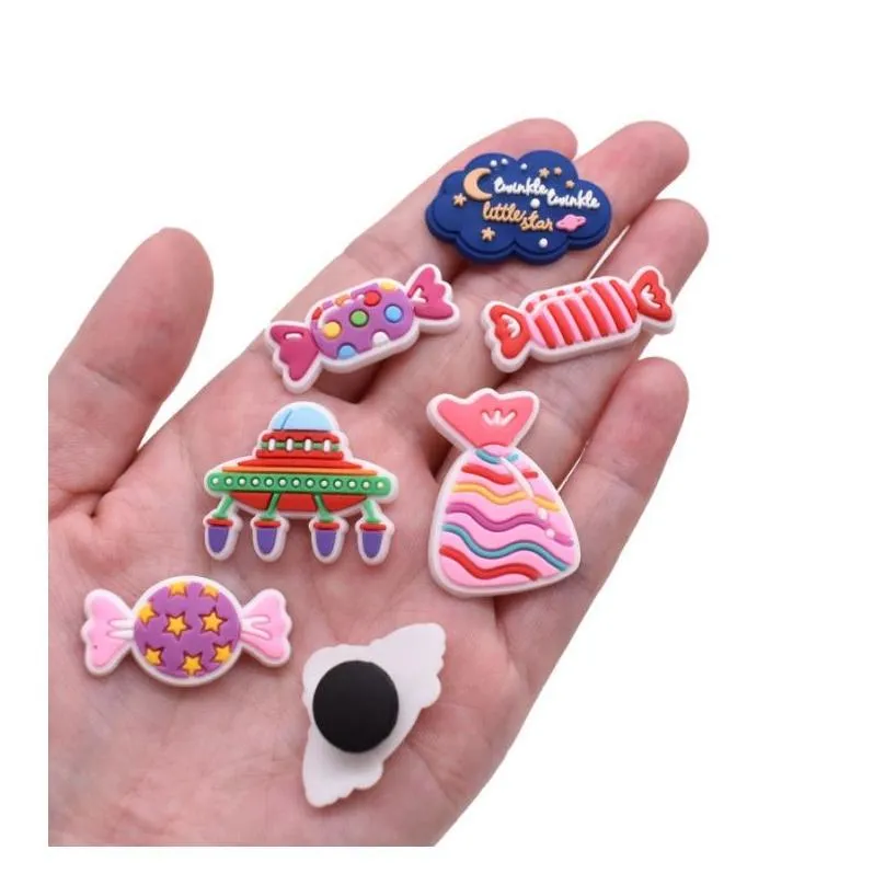 cartoon shoe charms kawaii japan candy sweet anime bow heart flower croc jibz fit wristbands girls shoes ornaments